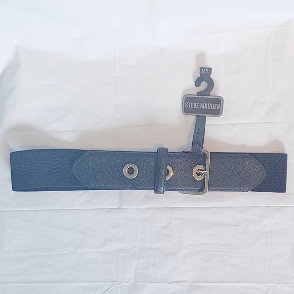 NWT Steve Madden Black Elastic / Patent Leather Grommet Belt M / L - Picture 2 of 5